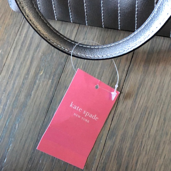 Kate Spade NWT silver mini dome crossbody🔥🔥 - Picture 14 of 15